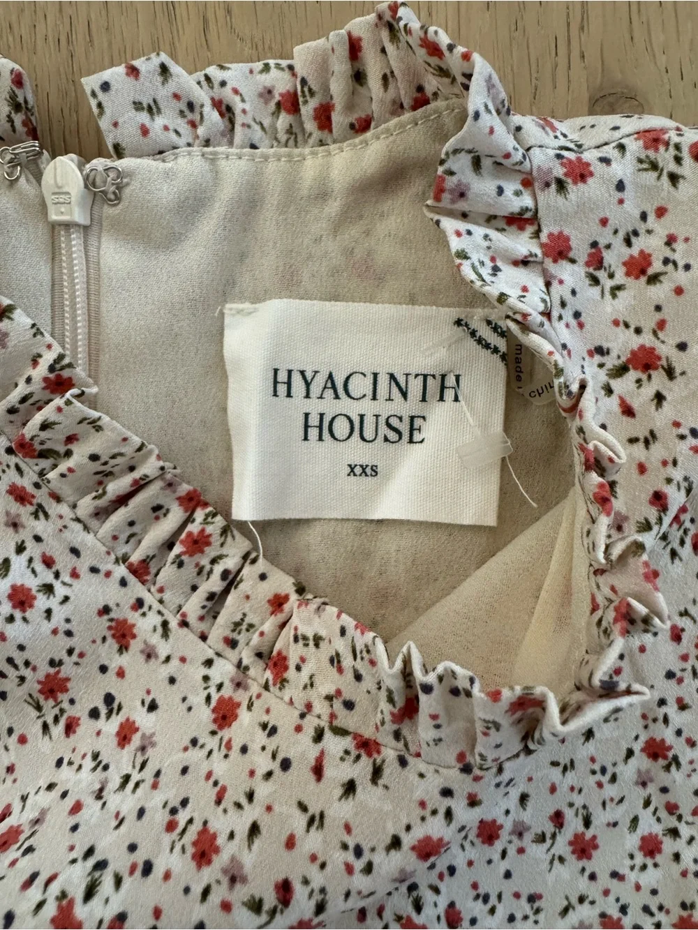 Tuckernuck Hyacinth House Cream Floral Puff-Sleeve Tiered Midi “Jessie” Dress - Picture 5 of 5